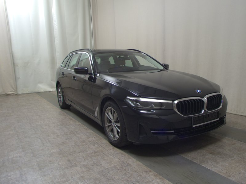BMW 520d Touring automatik • HUD • ACC — 3