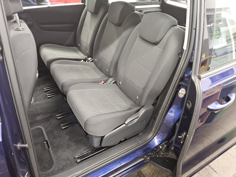 SEAT Alhambra 2.0 TDI automatik Style • ACC • AHK — 12
