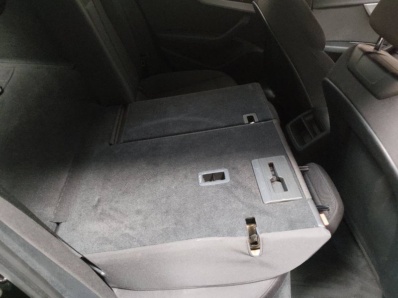 Audi A4 Avant 35 TDI automatik • LED — 18