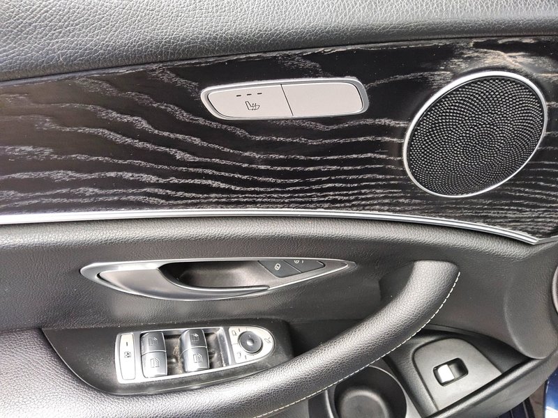 Mercedes-Benz E 300 de 4MATIC karavan automatik Avantgarde • panorama • ACC — 10
