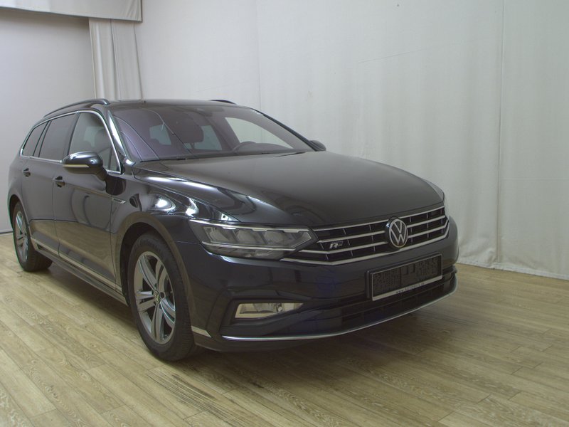 Volkswagen Passat Variant 2.0 TDI 4MOTION automatik R-Line • koža • ACC — 3