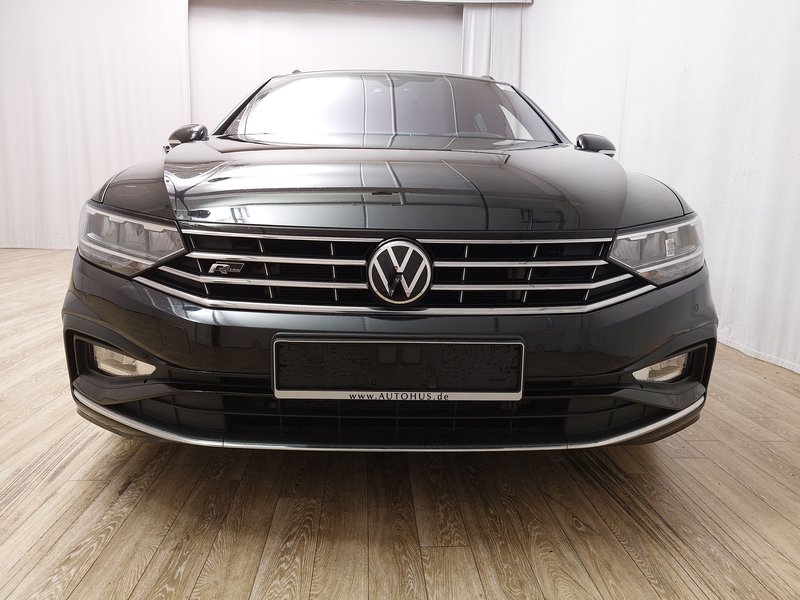 Volkswagen Passat Variant 2.0 TDI 4MOTION automatik R-Line • koža • ACC — 9