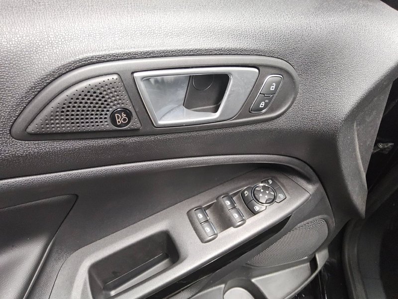 Ford EcoSport 1.0 EcoBoost ST-Line • LED — 9