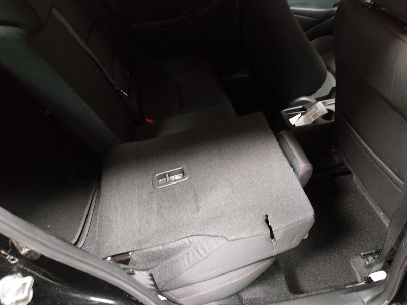 Mazda 2 SKYACTIV-G Hybrid Homura • LED — 11