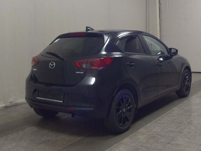 Mazda 2 SKYACTIV-G Hybrid Homura • LED — 4