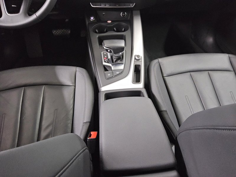 Audi A4 Avant 35 TDI automatik • koža • Full LED — 6