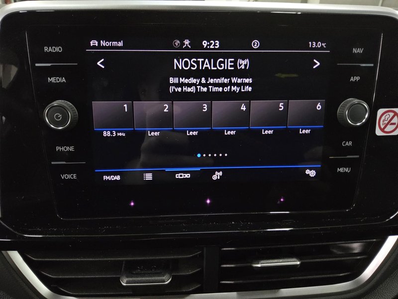 Volkswagen T-Roc 1.0 TSI R-Line • ACC • LED — 7