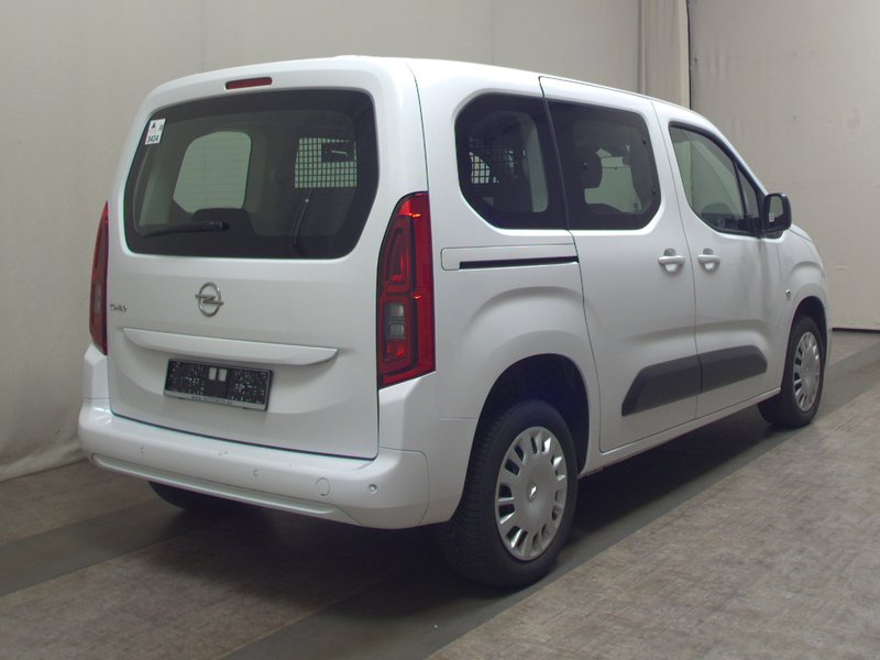 Opel Combo Life 1.5 D Edition • Tempomat • Senzori za parkiranje straga — 4