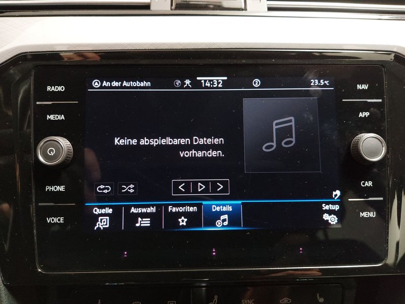 Volkswagen Passat Variant 1.5 TSI automatik • AHK • digitalni instrumenti — 20