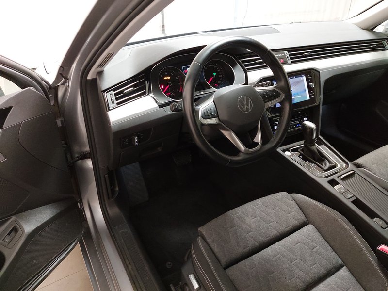 Volkswagen Passat Variant 1.5 TSI automatik • AHK • digitalni instrumenti — 6