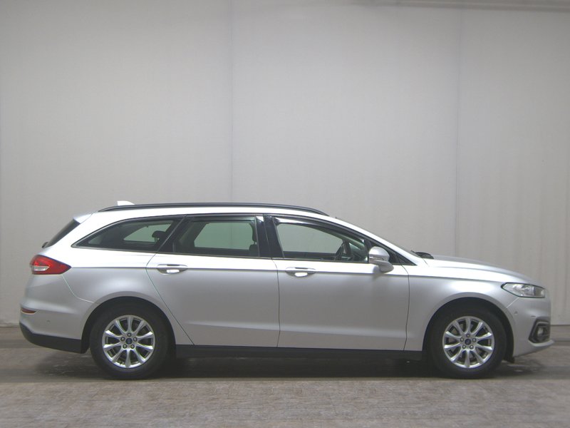 Ford Mondeo Turnier 2.0 EcoBlue automatik Trend • navigacija • grijana sjedala