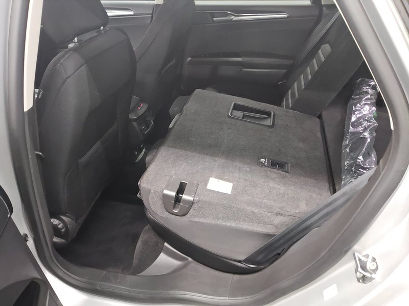 Ford Mondeo Turnier 2.0 EcoBlue automatik Trend • navigacija • grijana sjedala — 13