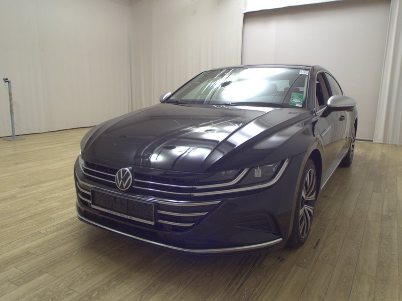 Volkswagen Arteon 2.0 TDI automatik Elegance • ACC • Full LED — 2