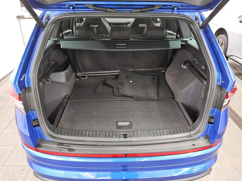 Škoda Kodiaq 2.0 TSI 4x4 RS automatik • panorama • LED — 13