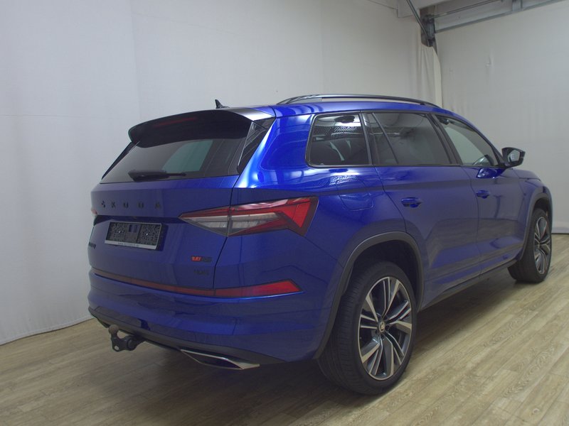 Škoda Kodiaq 2.0 TSI 4x4 RS automatik • panorama • LED — 4