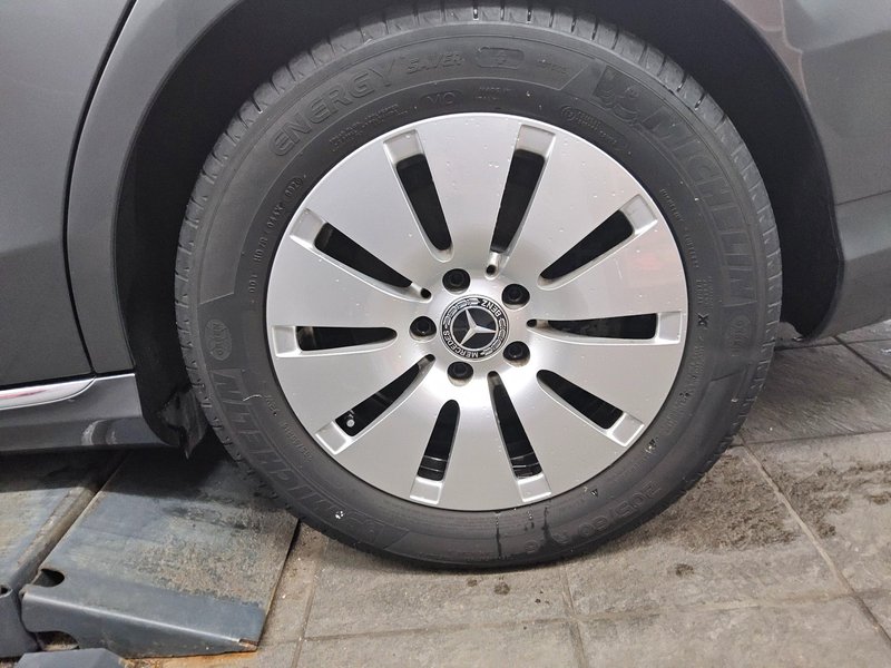 Mercedes-Benz C 220 d automatik • Full LED • AHK — 10