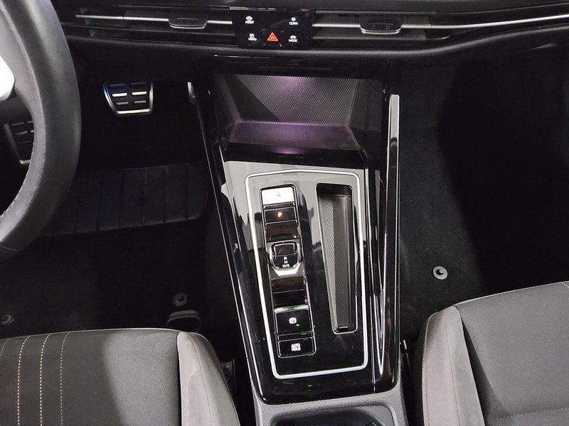 Volkswagen Golf 8 Alltrack 2.0 TDI 4MOTION automatik • ACC • AHK — 6