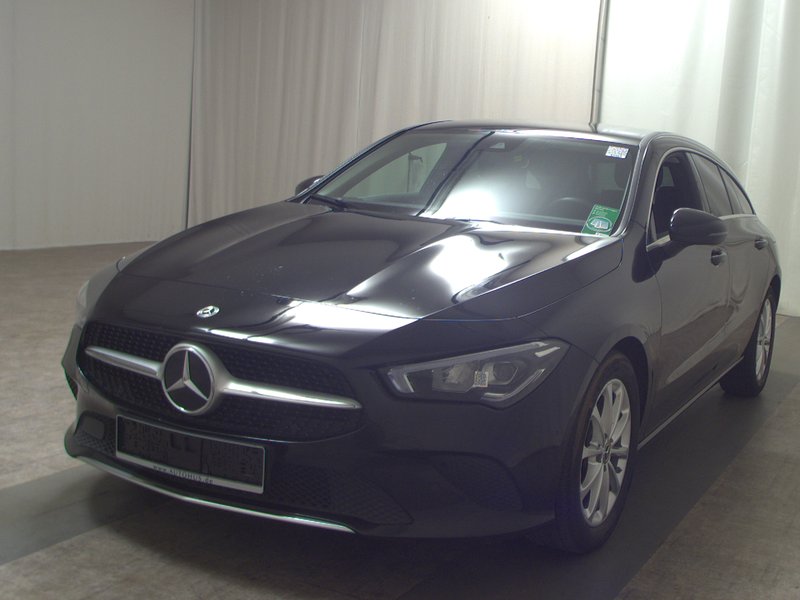 Mercedes-Benz CLA 200 d Shooting Brake Progressive automatik • Full LED — 2