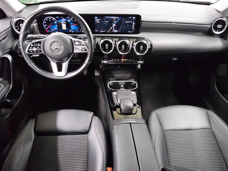 Mercedes-Benz CLA 200 d Shooting Brake Progressive automatik • Full LED — 5