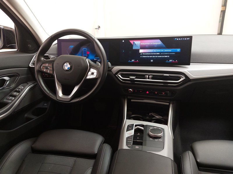 BMW 320d Touring automatik • ACC • AHK — 19