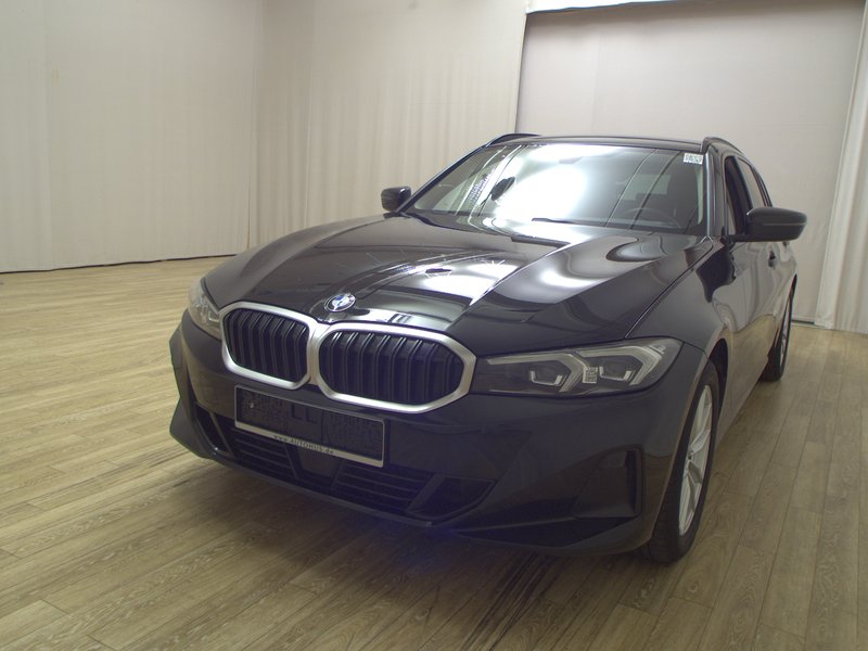BMW 320d Touring automatik • ACC • AHK — 2