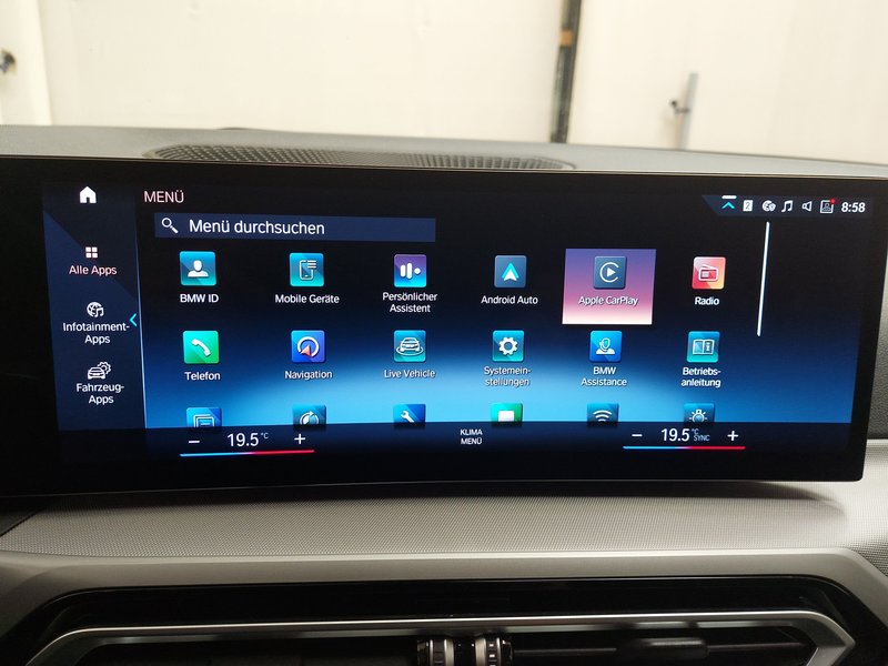 BMW 320d Touring automatik • ACC • AHK — 22