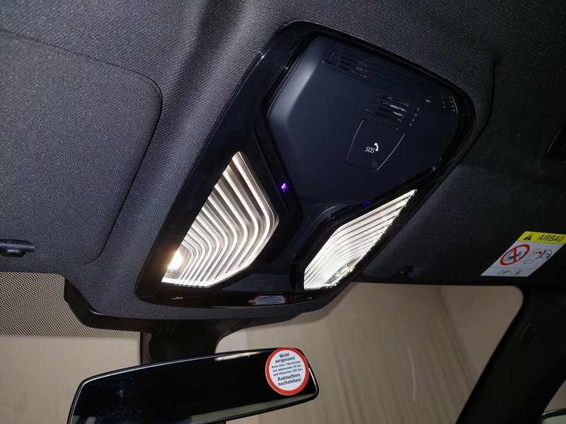 BMW 520d Touring xDrive automatik Luxury Line • HUD • ACC — 13