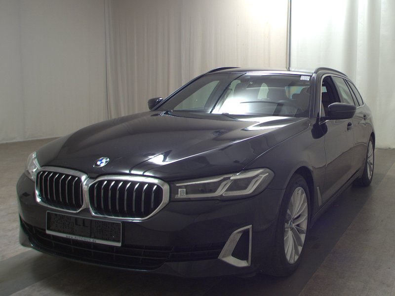BMW 520d Touring xDrive automatik Luxury Line • HUD • ACC — 2