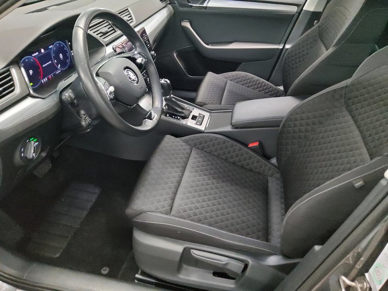 Škoda Superb Kombi 2.0 TDI automatik Ambition • ACC • električna peta vrata — 9