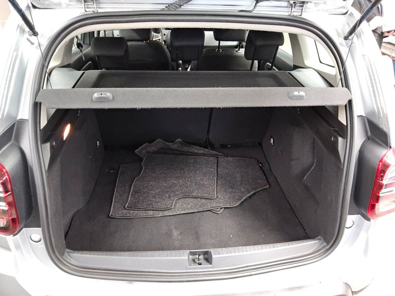 Dacia Duster 1.0 TCe • AHK • grijanje sjedala — 10
