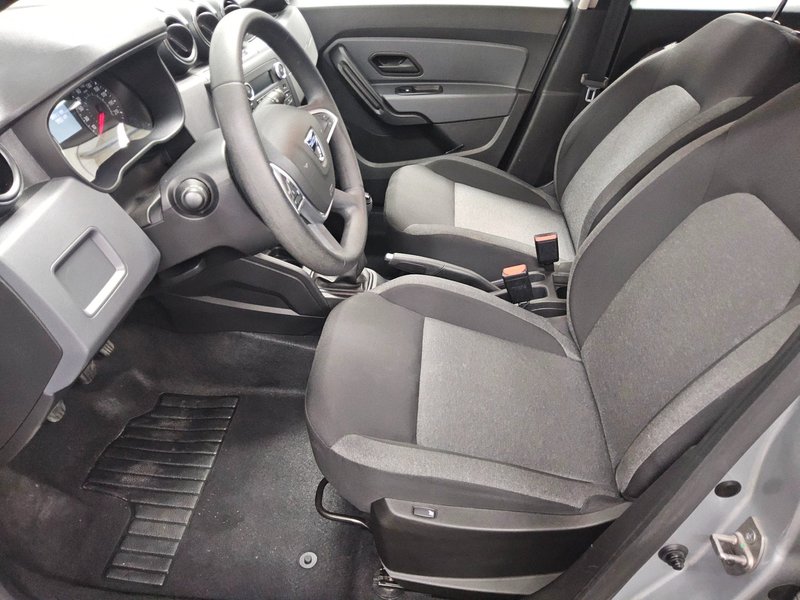 Dacia Duster 1.0 TCe • AHK • grijanje sjedala — 8