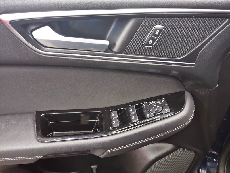 Ford S-Max 2.0 EcoBlue automatik Titanium • LED • navi — 9