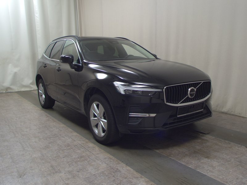 Volvo XC60 B4 D automatik Core • električna peta vrata • LED — 3