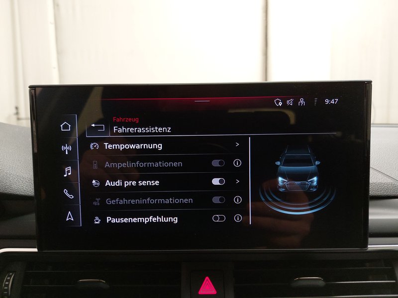 Audi A4 Avant 40 TFSI advanced automatik • LED — 18