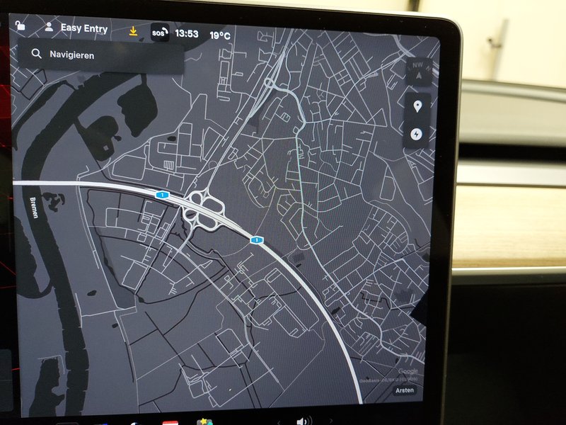Tesla Model 3 Performance AWD • ACC • Full LED — 18