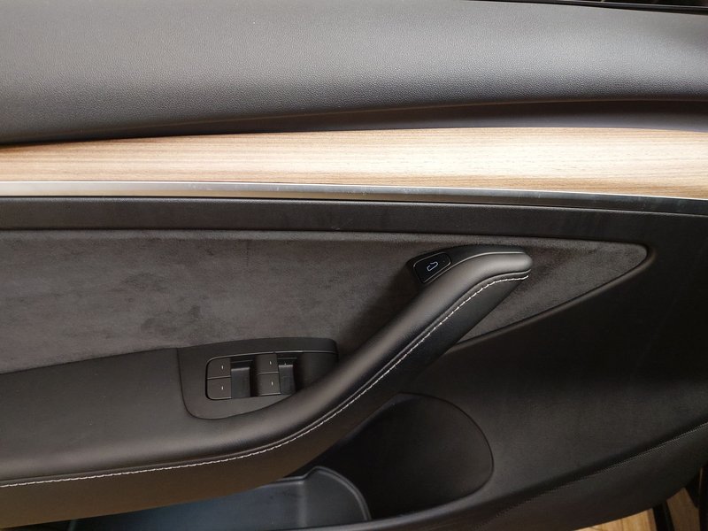 Tesla Model 3 Performance AWD • ACC • Full LED — 5