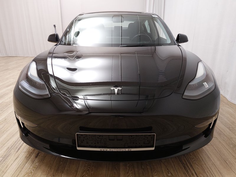 Tesla Model 3 Performance AWD • ACC • Full LED — 9