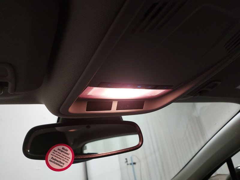 Opel Astra ST 1.2 Turbo Elegance • Full LED • digitalni instrumenti — 13