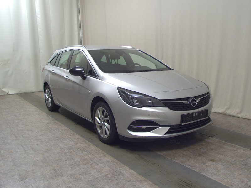 Opel Astra ST 1.2 Turbo Elegance • Full LED • digitalni instrumenti — 3