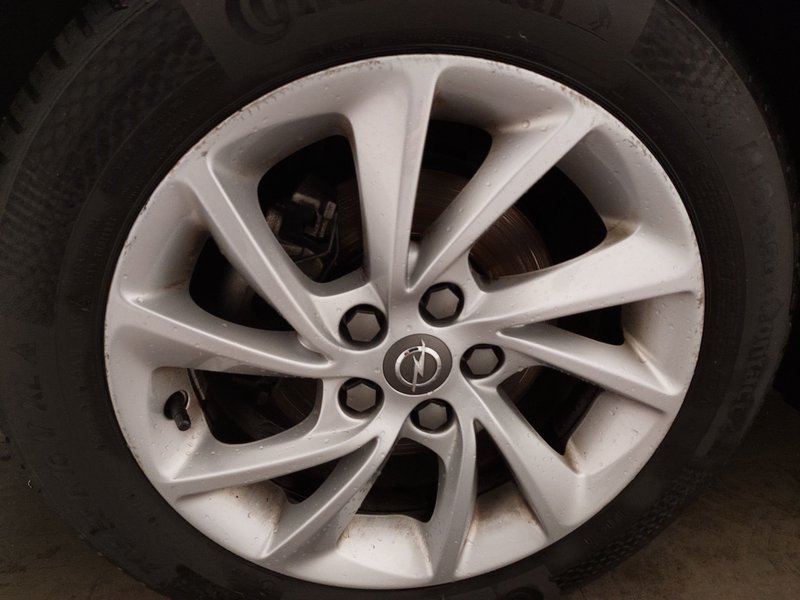 Opel Astra ST 1.2 Turbo Elegance • Full LED • digitalni instrumenti — 8