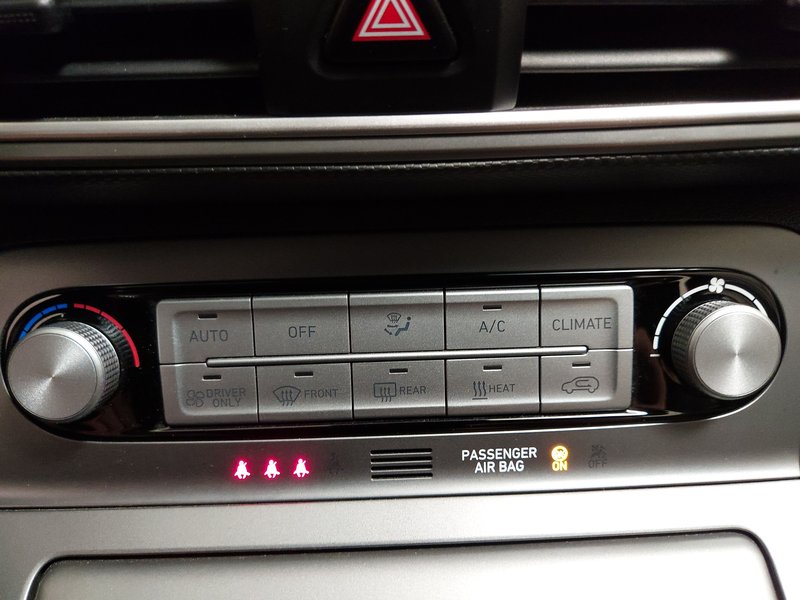 Hyundai Kona Electric Trend • ACC — 19