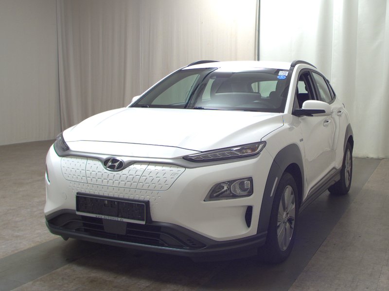 Hyundai Kona Electric Trend • ACC — 2