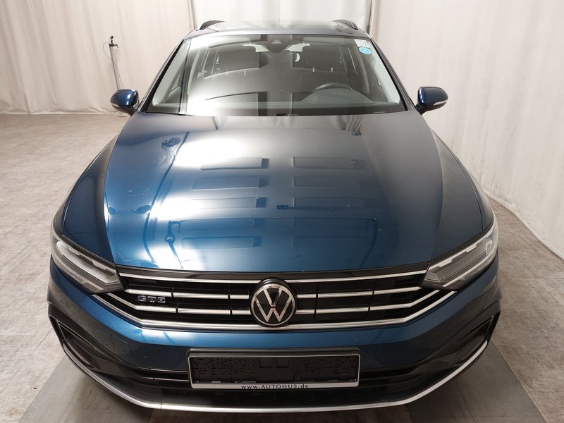 Volkswagen Passat Variant GTE 1.4 TSI automatik • panorama • ACC — 9