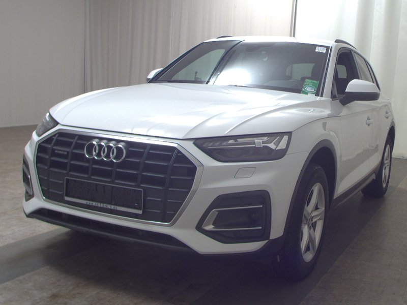 Audi Q5 50 TFSI e quattro automatik • ACC • LED — 2