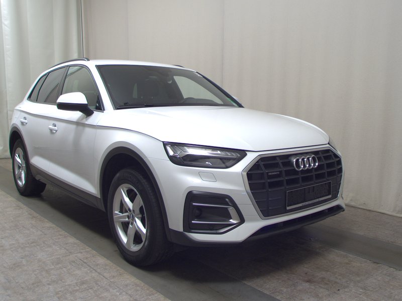 Audi Q5 50 TFSI e quattro automatik • ACC • LED — 3