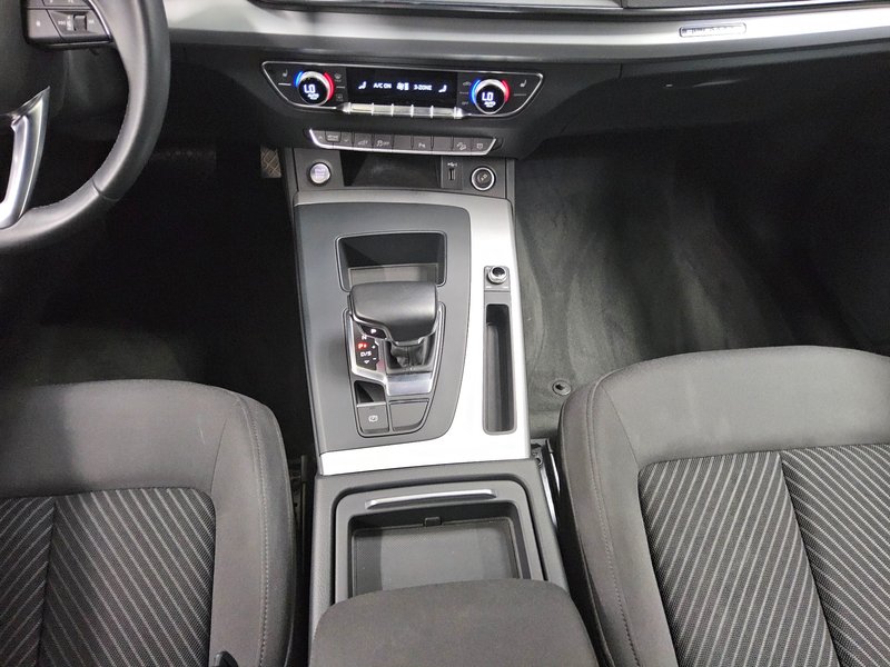 Audi Q5 50 TFSI e quattro automatik • ACC • LED — 6