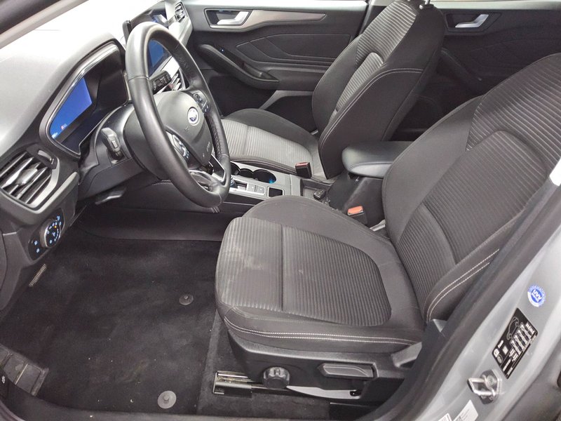 Ford Focus Turnier 1.5 EcoBlue automatik Titanium X • bežično punjenje • LED — 9