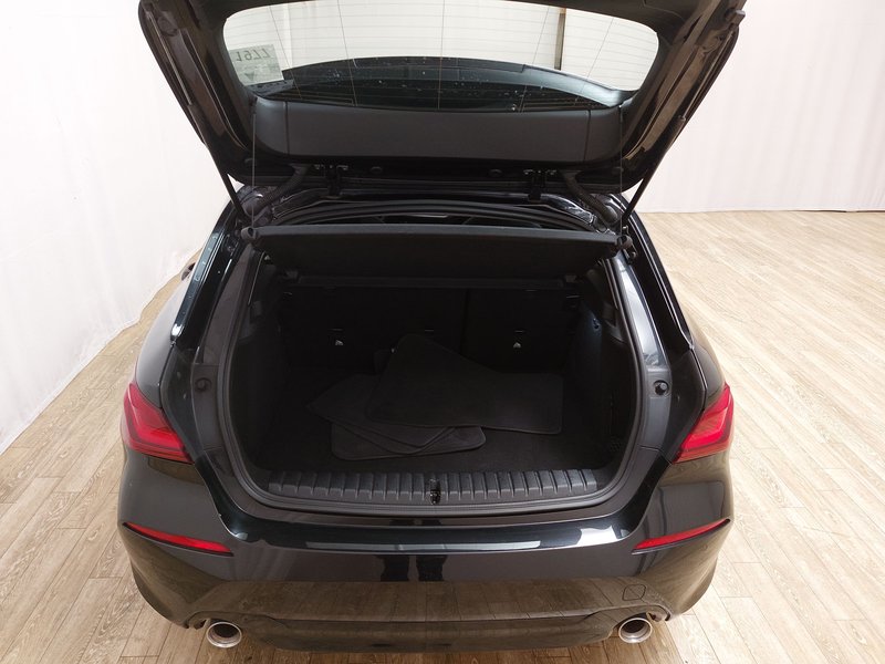 BMW 120d automatik Advantage • ACC • LED — 16