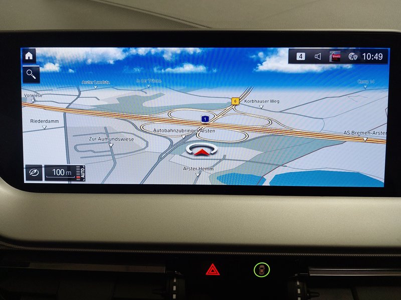 BMW 120d automatik Advantage • ACC • LED — 18