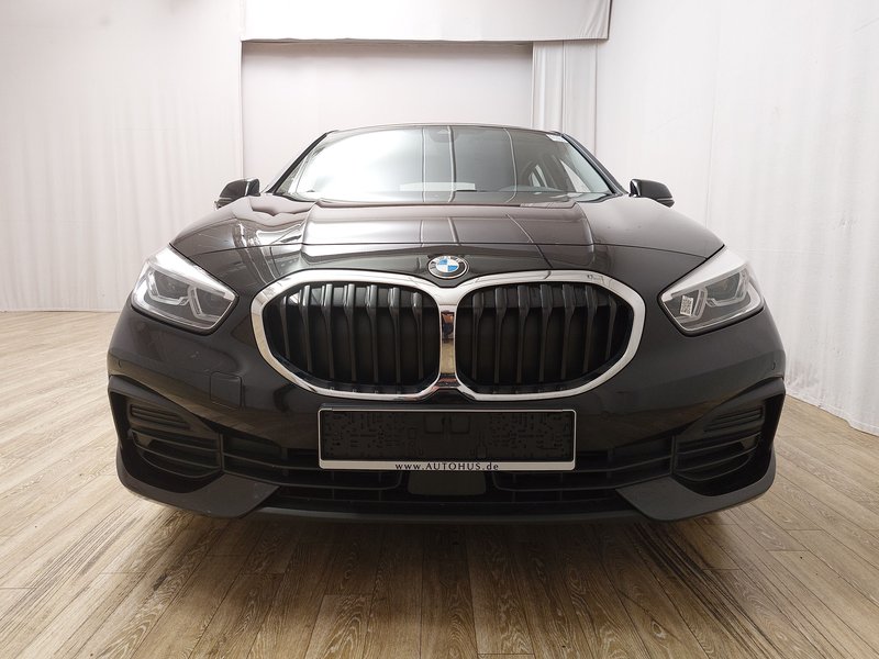 BMW 120d automatik Advantage • ACC • LED — 9